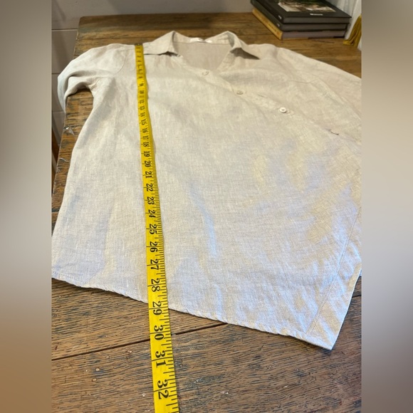 UCHUU MONTRÉAL – Asymmetrical Linen Shirt – Size 1 (Small) - Picture 11 of 11